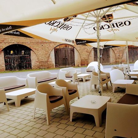 Hi Hostel Stara Pekara オシエク エクステリア 写真
