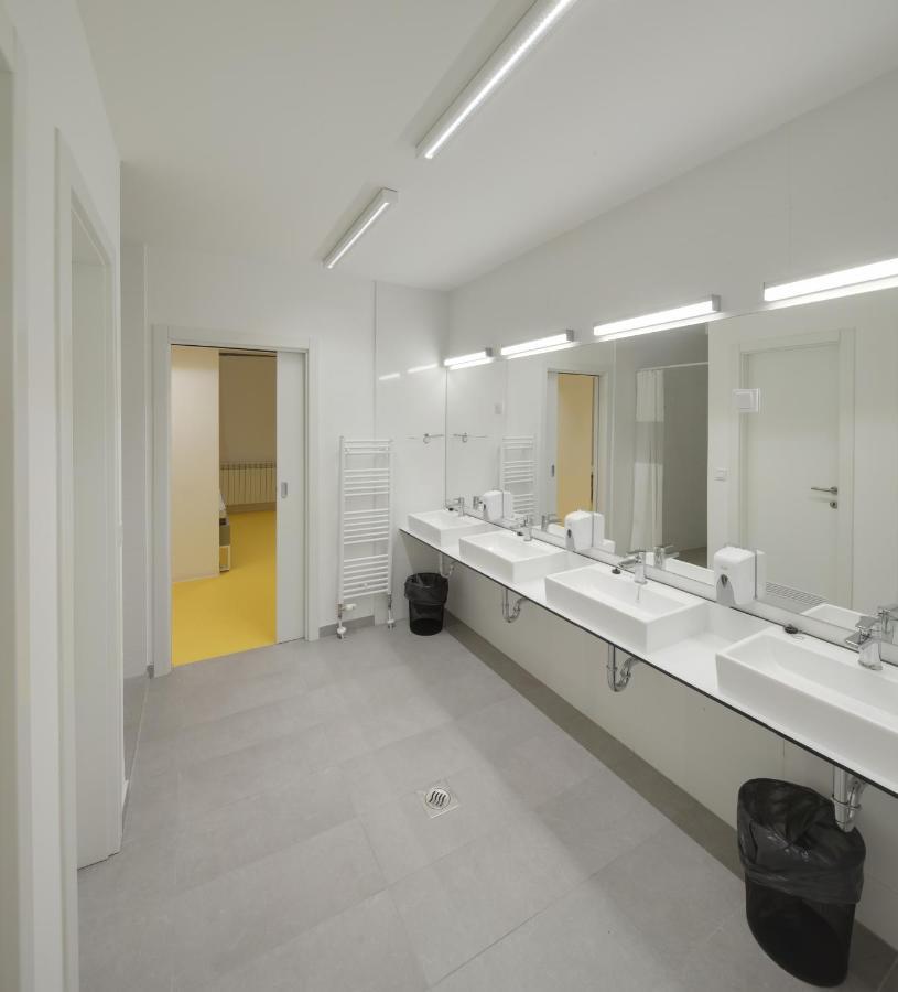Hi Hostel Stara Pekara オシエク エクステリア 写真