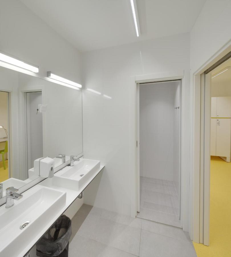 Hi Hostel Stara Pekara オシエク エクステリア 写真